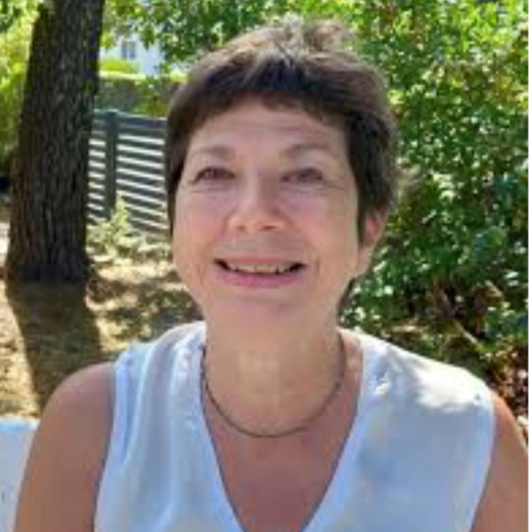 Dr Béatrice Navarre